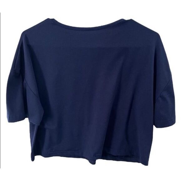 Aeropostale Cropped Short Sleeve T-Short With Gold Writing - Picture 4 of 4